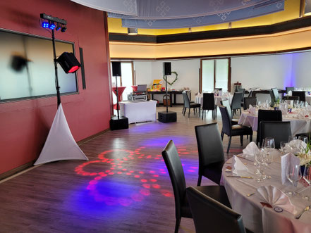 Technik-Aufbau im Ling-Bao Hotel Brühl (Phantasialand)