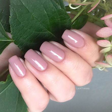 SWATCH OPI Tickle My France-Y