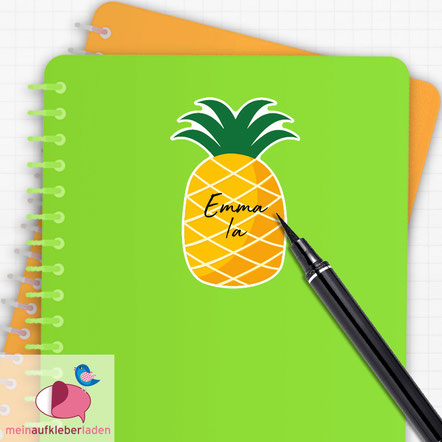 Form-Namensaufkleber Ananas blanko zum selber beschriften auf Schulheft