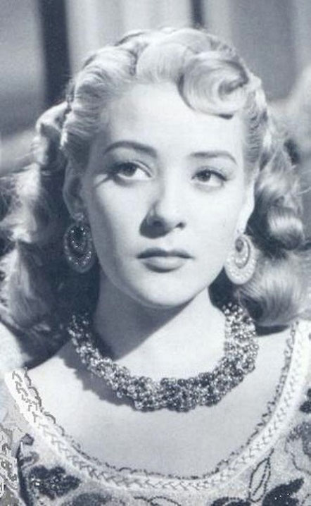 DOÑA SILVIA PINAL ESTRELLA ABSOLUTA HISO CINE EN ESPAÑA ITALIA ADMIRADA EN EL MUNDO ME A ECHO EL HONOR DE FORMAR PARTE DE SU SOCIEDAD "RAFAEL BANQUELLS" DONDE A MUCHOS ACTORES QUE POR EDAD O EMFERMEDAD YA CASI ESTAMOS FUERA, NOS AYUDA $$$.
