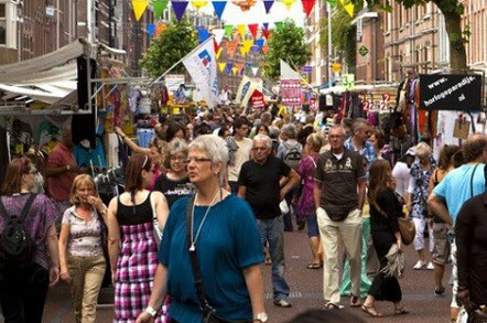 Best things to do in Amsterdam Albert Cuyp Markt  Copyright Iamsterdam