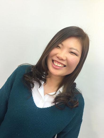 横浜・日吉・菊名・美容室☆女性の笑顔を作る専門家☆美容家 奥条勇紀 毛先のハイライトで春先取りカラーだ