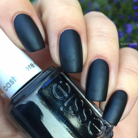 swatch essie spun in luxe by LackTraviata