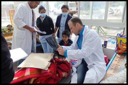 Dr. Matthias Baumann Himalaya Tübingen Teamarzt Radnationalmannschaft Nepal