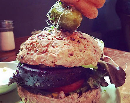 burger from vegan food pimp