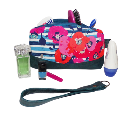 grande trousse pochette femme faux cuir  bleue pétrole tissu été estivale fleurs coquelicots faux cuir bleu pétrole cadeau fête des mères