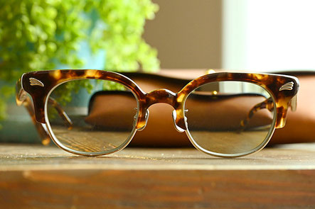 ◎フレーム：GROOVER SPECTALES／ATLANTIS、◎レンズ：TALEX／TRUEVIEW GOLF