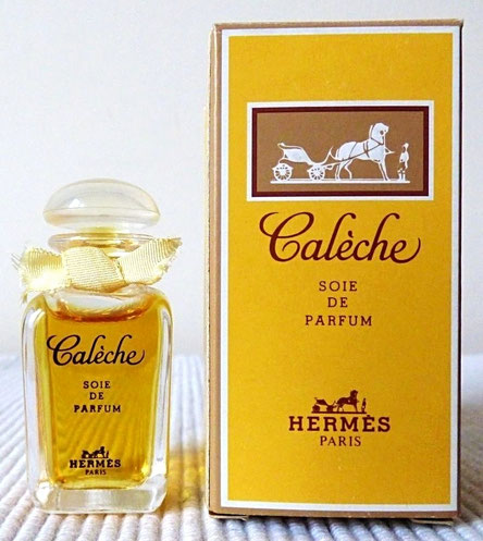 CALECHE - SOIE DE PARFUM 7,5 ML : BOÎTE DIFFERENTE, CONTENANCE NON INDIQUEE SUR CELLE-CI