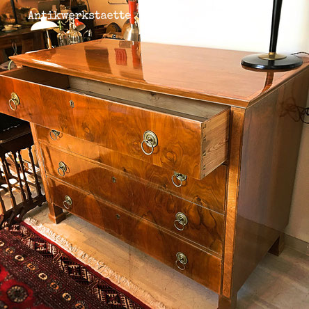 Biedermeier chest