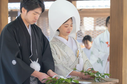 梨木神社、大阪、神戸、京都での結婚式持ち込みカメラマンは結婚式moviesへお任せください、記録ビデオ撮影、撮って出しエンドロール、写真スナップ撮影が44000円から