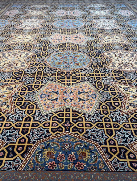 ESFAHAN WOOL&SILK 70Raj HAGHIGHI ハギギ工房 9㎡　HENDECI幾何学模様デザイン　OLD