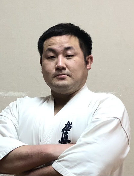 極真空手　空手　空手教室　中村道場　武道　初心者　大人の習い事　子どもの習い事　小学生空手　幼児空手　幼稚園空手　空手女子　女性空手　大人空手　礼儀作法　大阪市天王寺区の空手　大阪市港区の空手　玉造空手　弁天町空手