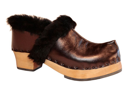 Sabot suédois d'hiver modèle Justine, tout doublé en mouton et réalisé à la main et sur mesure par Isa, maître artisan sabotier et bottier