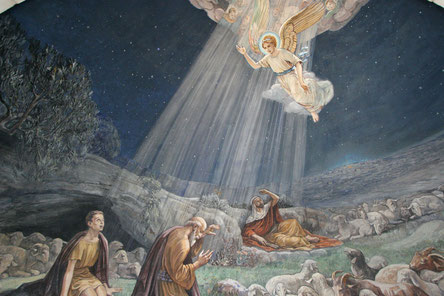 Die Hirten hören die Botschaft des Engels, Fresko in der Shepherds' Fields Church in Bethlehem. 