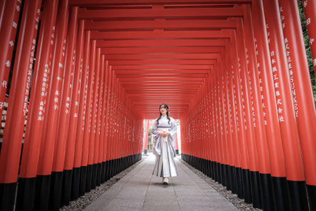 三上英和 ひでんち hidenchi  カメラマン フォトグラファー 写真撮影 出張撮影 フォトスタジオ スタジオ撮影 岐阜 各務原 瑞穂 岐南 羽島 安八 大垣 本巣 関 美濃 美濃加茂 多治見 土岐 可児 郡上 池田 揖斐川 山県 北方 笠松 一宮 稲沢 江南 犬山  紅葉 海 桜 ウェディングフォト wedding 結婚式 前撮り ロケーションフォト 衣装 和装 洋装 家族 ドレス 白無垢 色打掛 撮影のみ 写真のみ カジュアル おしゃれ おすすめ ヘアメイク アルバム アイテム　卒業袴　卒業写真