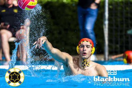 Didac Garcia Plana in der Wurfbewegung - Foto: Florian Blackburn