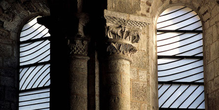 Soulages - Représentation symbolique de l'Eucharistie - Abbatiale Sainte-Foy de Conques (Aveyron)