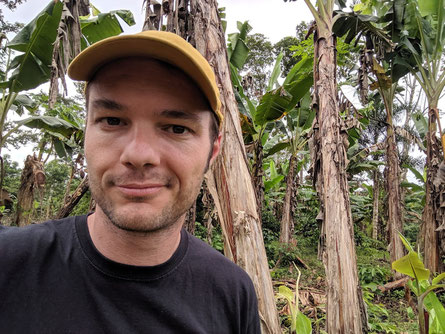 Kaffeeröster prem frischkaffee bei Kleinbauernkooperative im Herkunftsland Ecuador