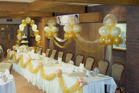 decoracion globos y telas boda civil