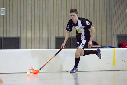 Floorball Mainz und die TSG Erlensee nutzen das Testspiel für einige Tests und neue Spieler