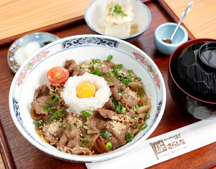 和食 大垣めしグランプリ 晩酌セット 鳥なんば 大垣 声の形 飛騨牛 大垣城 ランチ 大垣駅 芭蕉 大垣めし 関ケ原 聲の形 バレンタインデー 舟下り 石田三成 駅近 手打うどん 手打そば カレーなんば そば うどん 牛めし膳 肉うどん