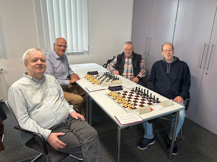 Vier Volksdorfer in Reinfeld