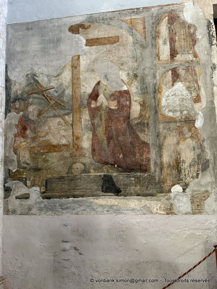 [NU929-2025-0958a] Ostuni - Duomo : Fresque de la Découverte de la vraie Croix (XVI°)