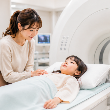 頭痛で学校に行けず悩むお子様と親御さんのイメージ