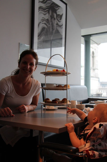 Travel London With a Baby - Afternoon Tea