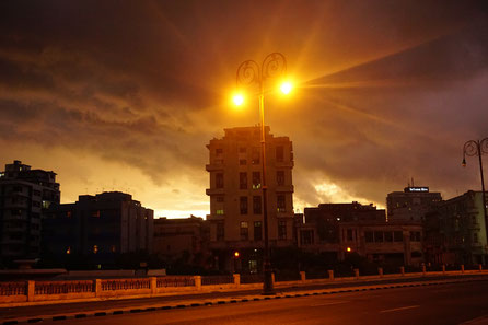 Unwetterfront nahe dem Hospital Amejjeiras