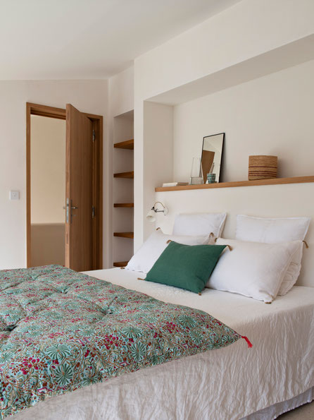 Rénovation et construction d'une annexe. Chambre parentale