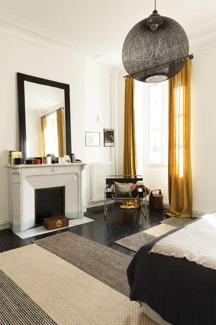 Décoration de la chambre principale d'un appartement à Marseille