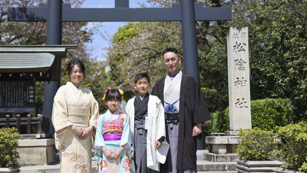 七五三港区芝公園着物レンタル着付けヘアセット写真撮影がワンストップで可能！ファミリーで着物も着れる！！