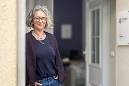 Sexualberaterin Petra Krug im Gespräch mit einer Klientin