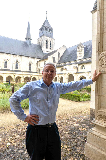 Luc Chanteloup se voit décerner la médaille de platine de la Société académique Arts-Sciences-Lettres de Paris