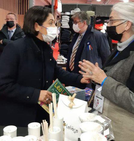 Sarah El Haïry rencontre Marguerite Rossignol, auteure de la série jeunesse Léo Lilou