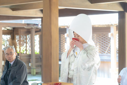 梨木神社、大阪、神戸、京都での結婚式持ち込みカメラマンは結婚式moviesへお任せください、記録ビデオ撮影、撮って出しエンドロール、写真スナップ撮影が44000円から
