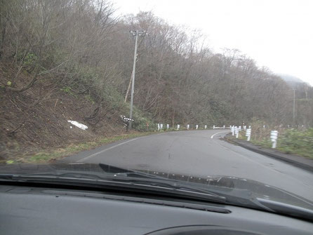 9:02 　 ２２９号線を熊石の辺りで左折。５キロほど山道を走り・・