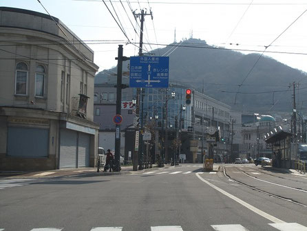 15:31 目の前に函館山！