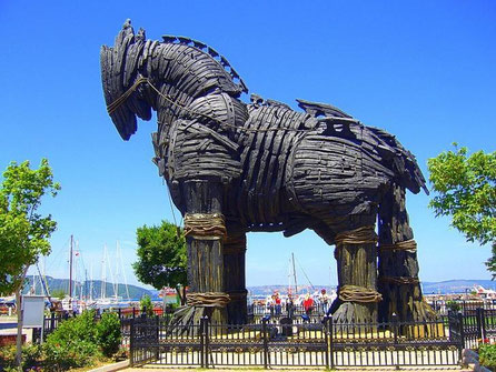 Trojanisches Pferd aus dem Film - Heute steht es in Canakkale - Dardanelen