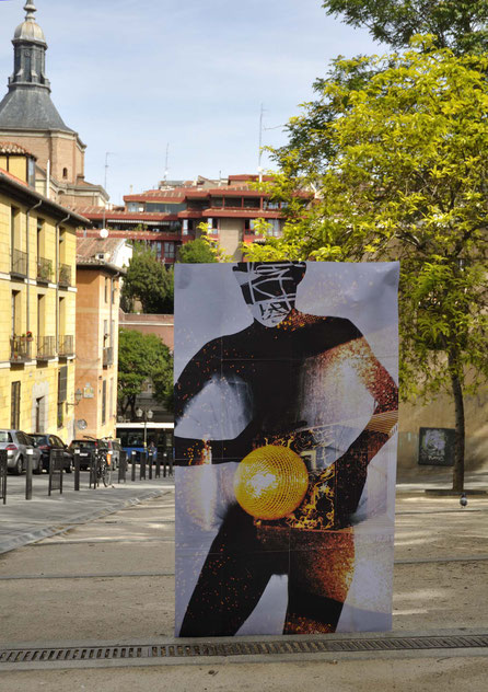 _migration of fraud #44, Plaza de los Carros, Madrid, Spain, 04_2017