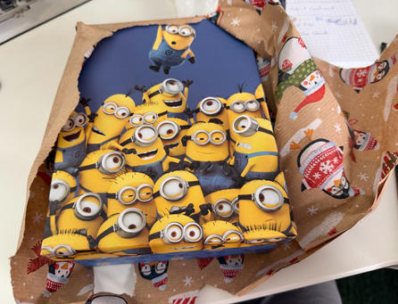 Karlheinz es  Paket....  :-))  © engel-art.ch