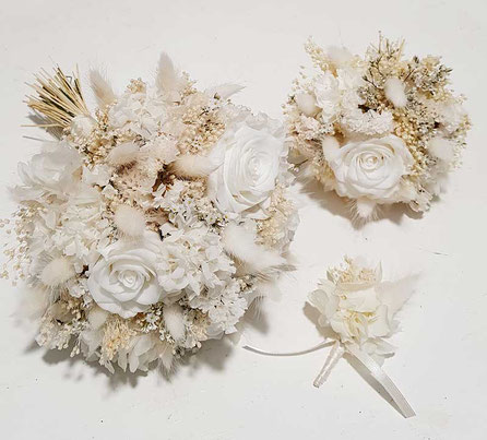 Brautstrauß und Anstecker aus Trockenblumen