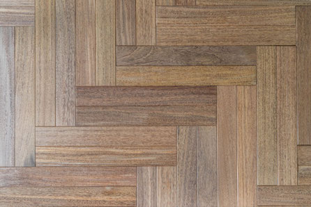 ユーラシアンチーク ダブル ヘリンボーン 無垢フローリング アンドウッド 