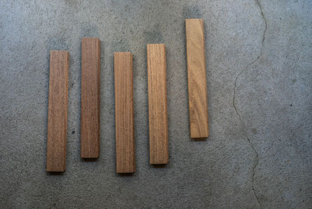 ユーラシアンチーク ヘリンボーン 無垢フローリング アンドウッド 土間の上で