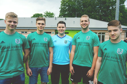 (v.l.) Jannis Dießner, Laurenz Rauscher, Moritz Leibold, Tim Heidemann und Daniel Rohroff