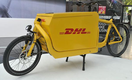 Cedere gebruikt Fietskoerier en DHL