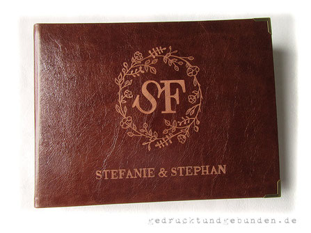 Hochzeitsgästebuch Hardcover Ledereinband Handgravur Logo Hochzeitsmonogramm Namen nach Kundenvorlage