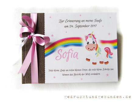 Foto-Gästebuch Taufe individuelles Layout gedruckt und zum Schutz foliert Taufbuch braun weiß rosa Name Taufspruch Taufdatum Regenbogen Einhorn Sterne Format 21cm x 15cm 40 Seiten Fotokarton weiß Schleife mit Perle