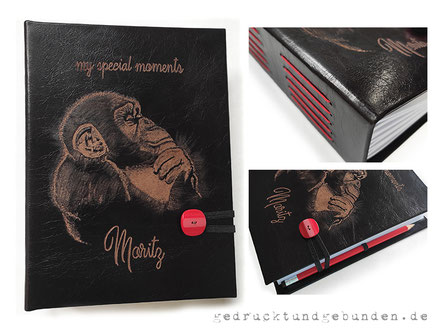 Lederbuch dark brown, Titel Name Affe handgraviert Hardcover Ledereinband mit individueller Handgravur, Langstichheftung rot, Stifthalter, Gummiband-Verschluss mit Knopf.